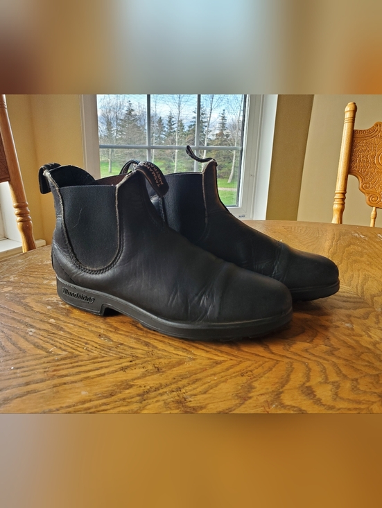 Blundstone Shoes - Women's Blundstones